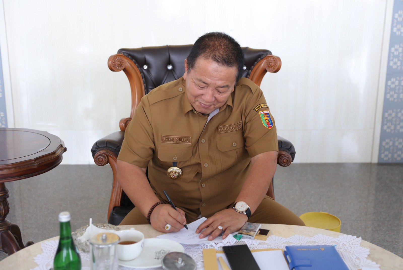 Gubernur Lampung Mengeluarkan Surat Edaran yang Melarang Hidup Mewah dan Hedonisme