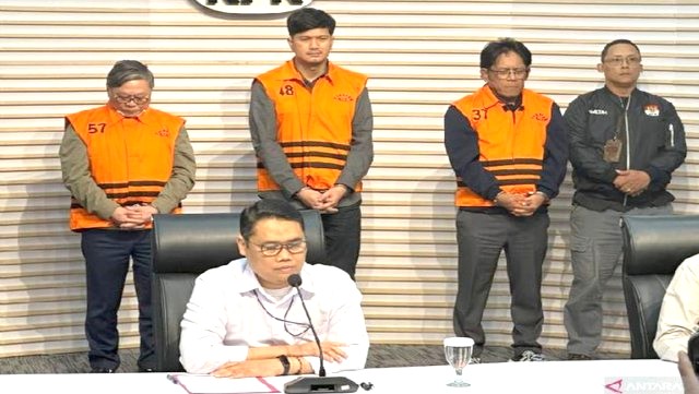 Skandal Suap Hutan Lampung: KPK Tetapkan Tiga Tersangka dari Inhutani V dan PT PML