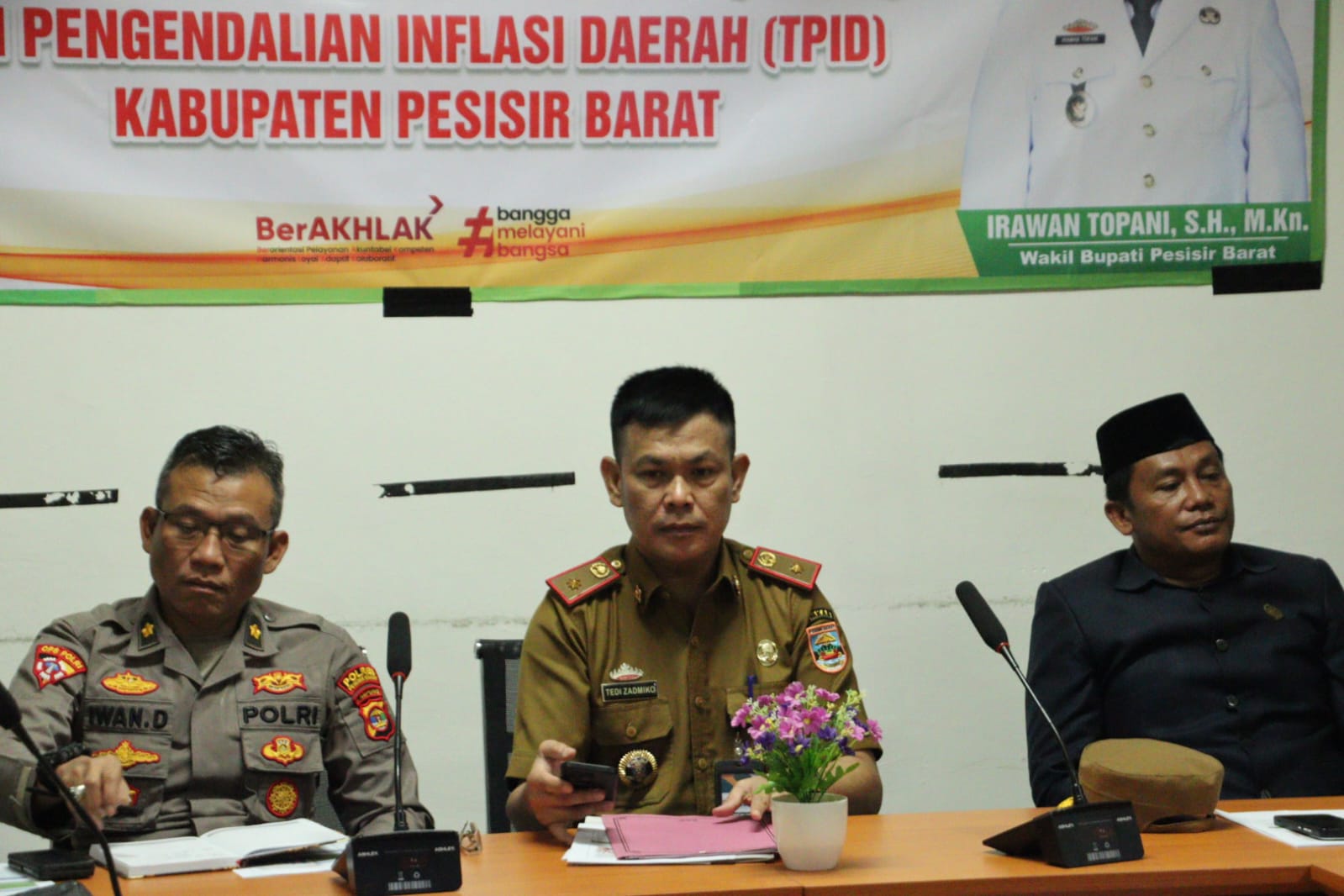 Pj Sekda Pesibar Buka Rapat TPID, Antisipasi Lonjakan Harga Jelang Ramadhan dan Idul Fitri