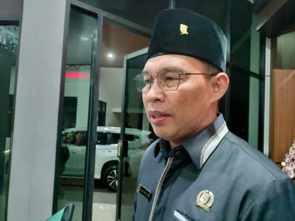 Pemprov Lampung Hapus Biaya Daftar Ulang hingga Komite. DPRD Dorong Subsidi Terarah Berkeadilan