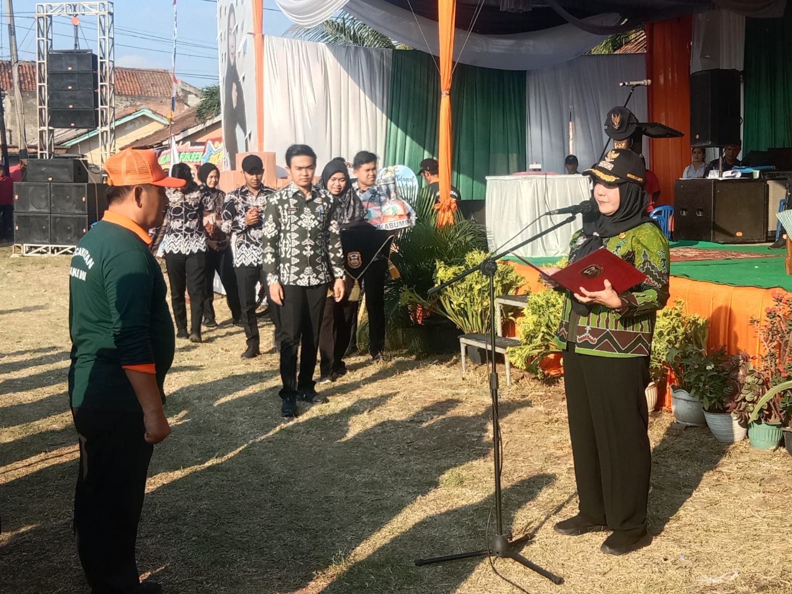 Eva Dwiana Hadiri Pembukaan Porcam Kecamatan Sukabumi