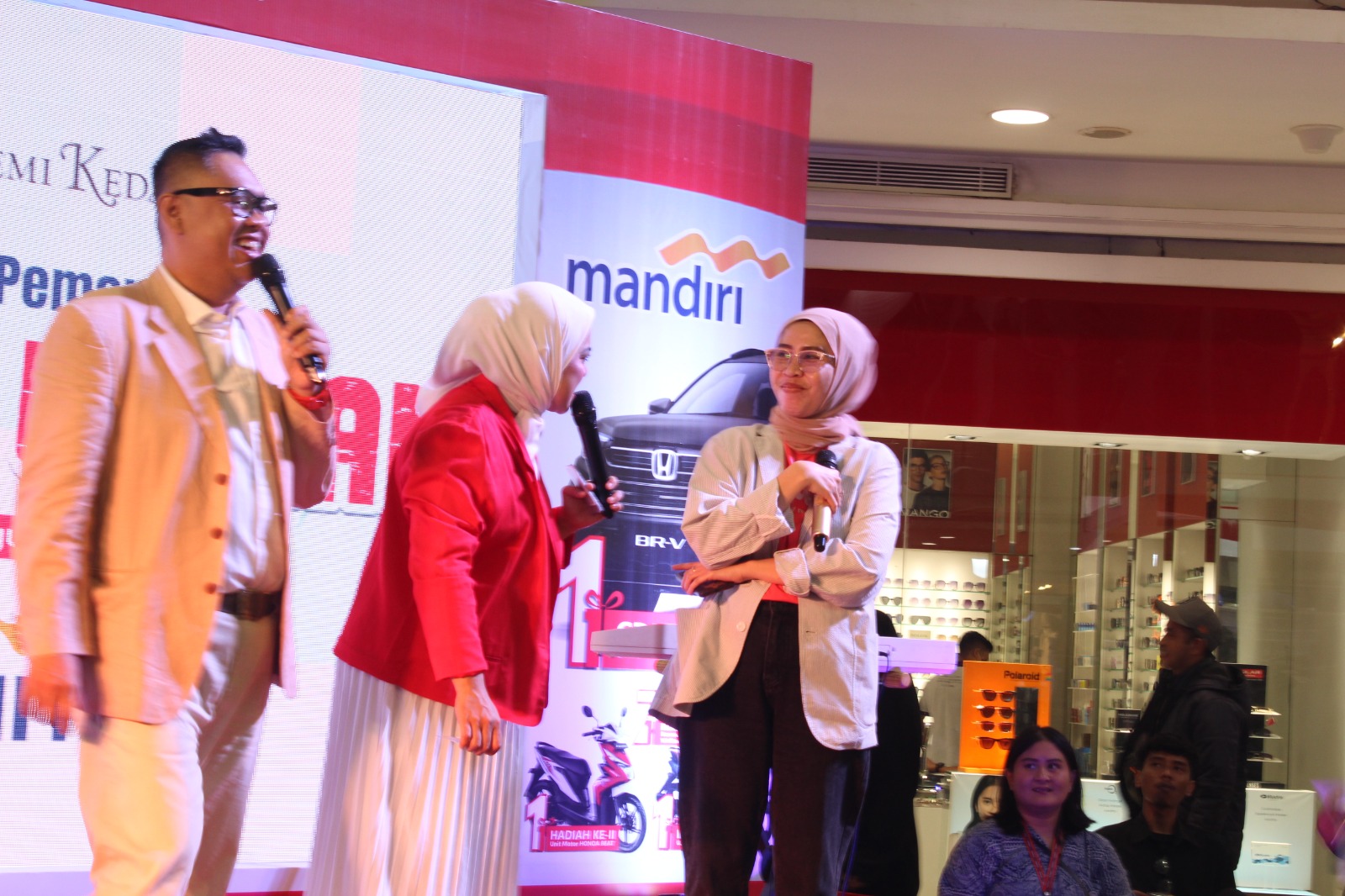 Gebyar Undian Mal Boemi Kedaton Grand Prize 1 Unit Mobil BR-V Prestige Sensing