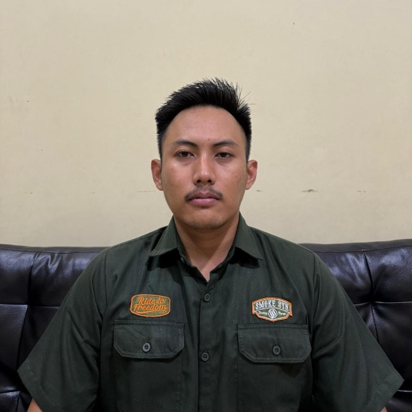 Ekonomi Politik Kelembagaan dan Kritik terhadap Mainstreamisasi