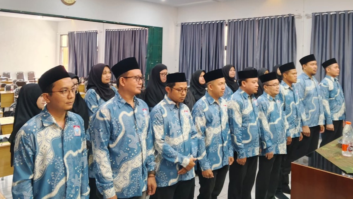 Dr. Triono, M.I.P. Resmi Dikukuhkan Menjadi Ketua Komite SDIT Permata Bunda 1 Rajabasa